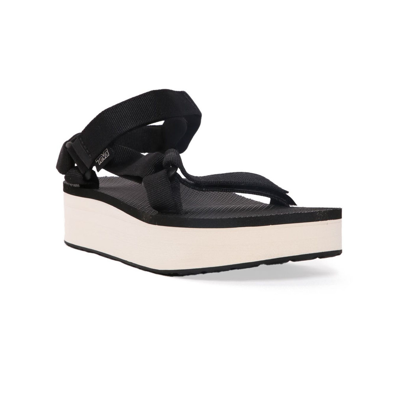 Teva Flatform Universal Sandals | Teva flatform, Trending sandals, Teva  sandal