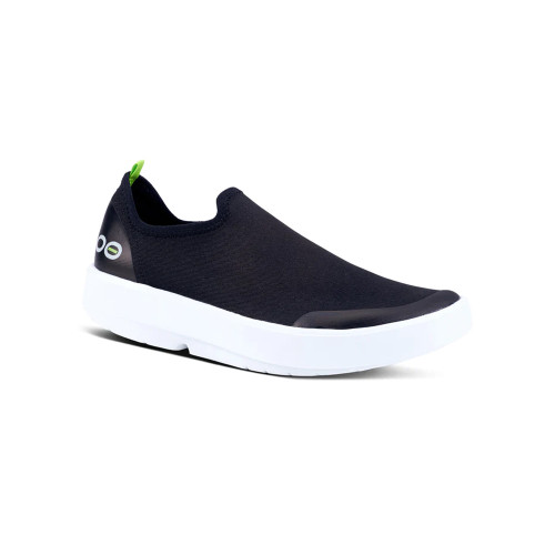 OOFOS Women's OOmg Eezee Low - White / Black - 5072/WTBK - Angle