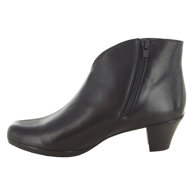 Munro Women's Robyn - Black Leather