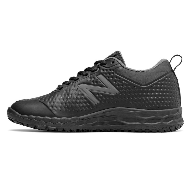 new balance women's black slip resistant shoes