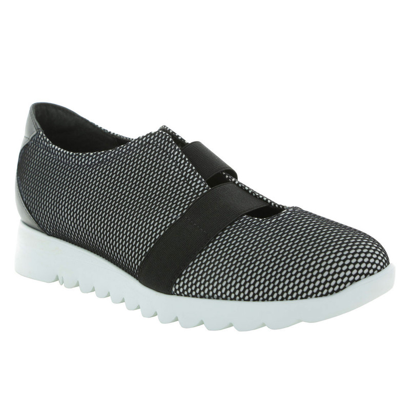 Munro Women's Alta - Black and White Mesh