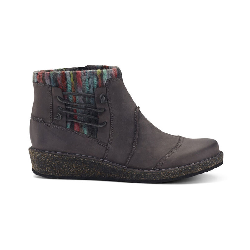 aetrex tessa sweater boot