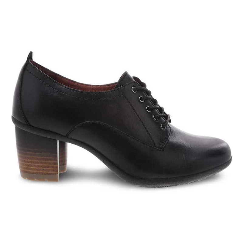 lace up dansko shoes