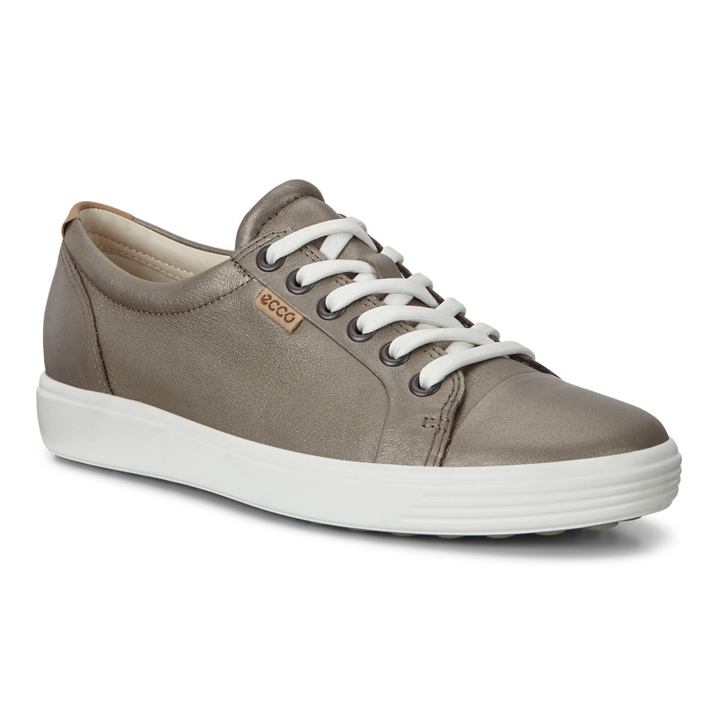 ecco womens soft 7 sneaker