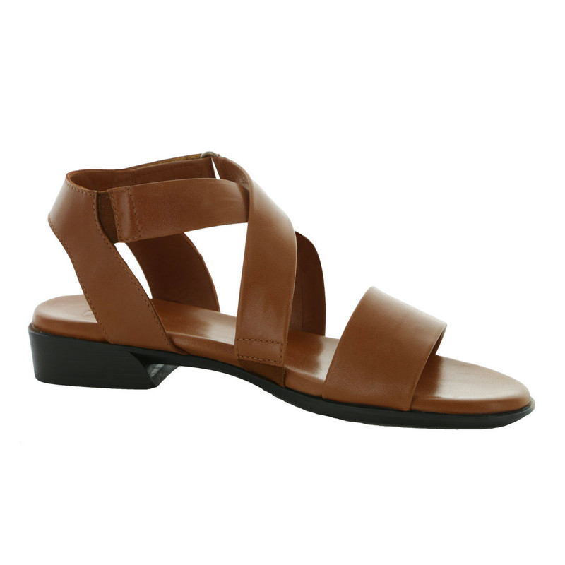 Munro Souki Sandal | ShoeStores.com