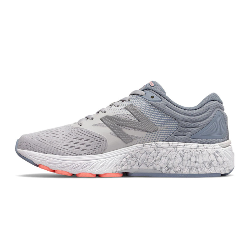 new balance women's w940v2 running shoe