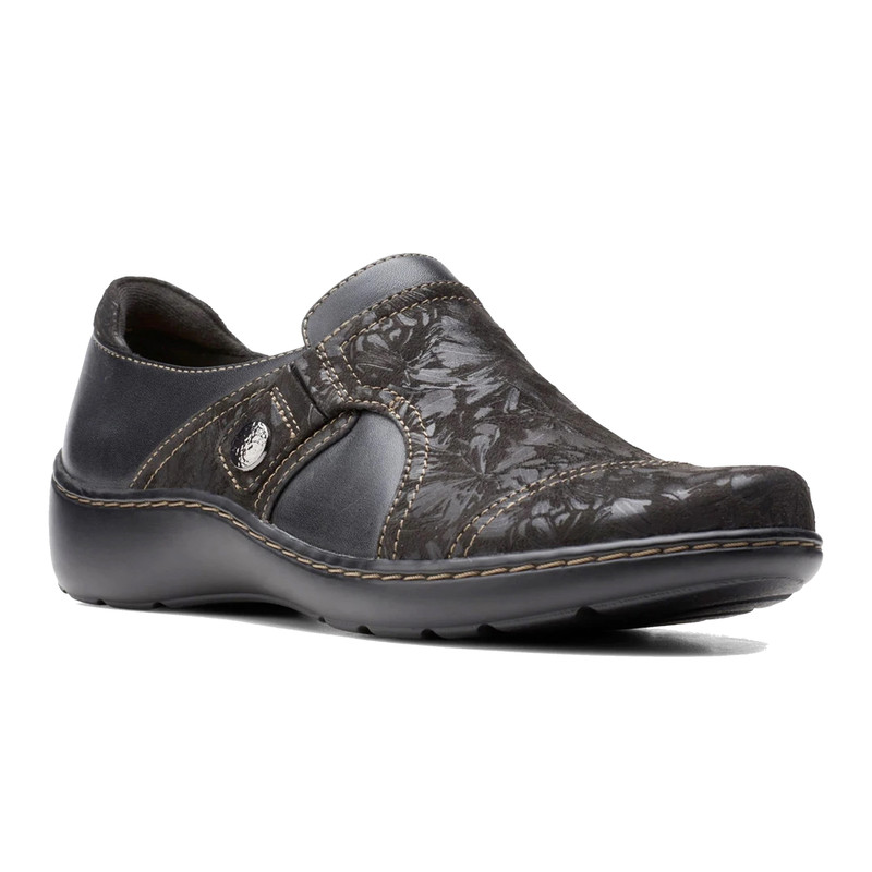 clarks slip on black shoes