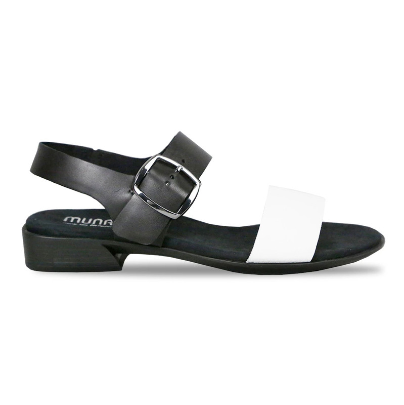 munro cleo sandal