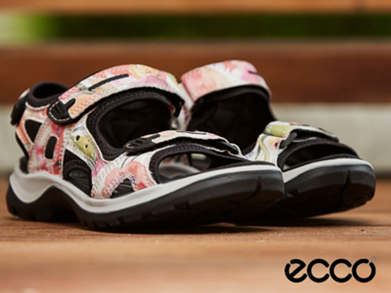 ecco walking sandals