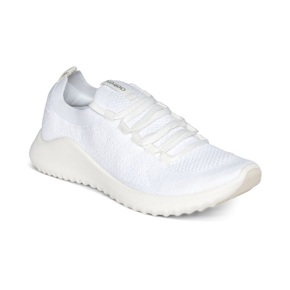 women's support sneakers