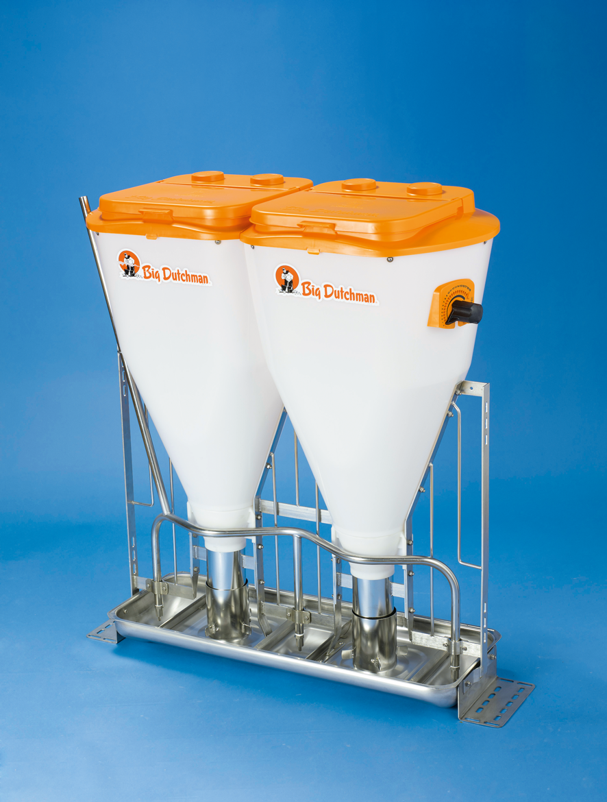 PigNic
Wet/dry automatic feeders for up to 70-80 pigs
With several versions available, PigNic wet/dry feeders can be used for both piglet rearing and finishing pigs. PigNic feeders can be used with any type of feed and have features that make them easy to use and promote less waste.

Important Advantages
Easy adjustment of feed amount
360° pivoted dispensing mechanism ensures that feed flows freely and can easily be operated by pigs
All PigNic feeders are available with a separate pipe for water circulation, so no sediment will block the drinking line
Feed saving collar keeps pigs from wasting feed
A small opening in the trough ensures that excess water runs off
The deep stainless steel trough is arranged at some distance about the ground to facilitate thorough cleaning underneath the trough
Available with 2 or 3 drinking nipples
See-through 100 liter or 200 liter hopper
Folding lid for quick monitoring
Optional agitator inside the hopper prevents feed bridging