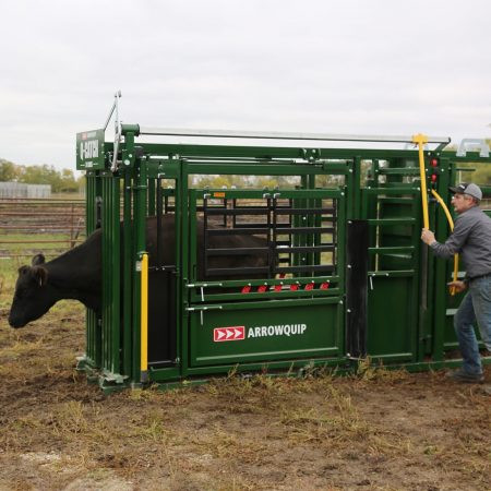 I have used many different chutes over the years and the Arrowquip is by far the safest, most versatile, and most efficient. I was able to work anything from 130lb calves to 2200lb bulls, without making any adjustments or pulling pins like other chutes require. It provides the most access to the animal of any chute I've used.
- Colby Sexton, Rancher -