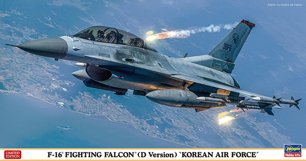 Hasegawa 1/48 Scale F-16 Fighting Falcon D Version Korean Air Force Model Kit