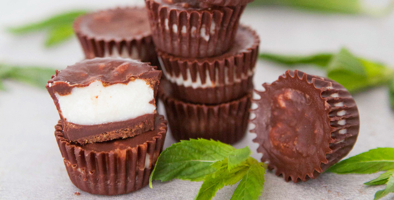 Chocolate Peppermint Bombs