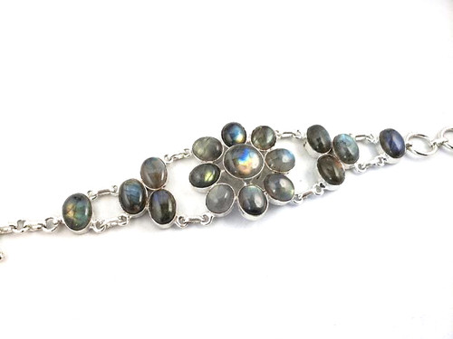 Labradorite Daisy Bracelet Labradorite Daisy Bracelet