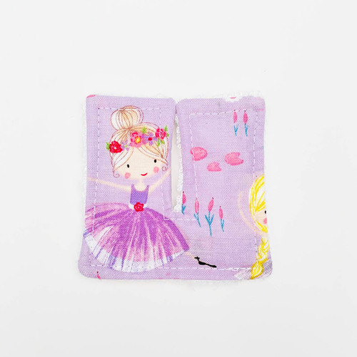 Dancing Girl Small Square Trach