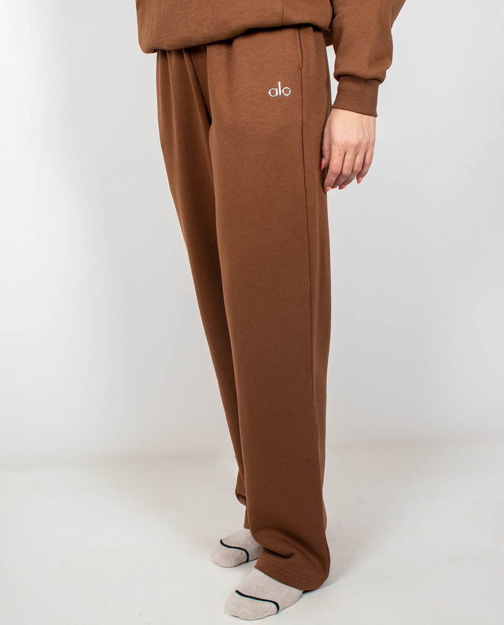 Accolade Straight Leg Sweatpant - Espresso - Espresso / XS