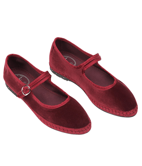 Womens Lucrecia Shoe in Granate