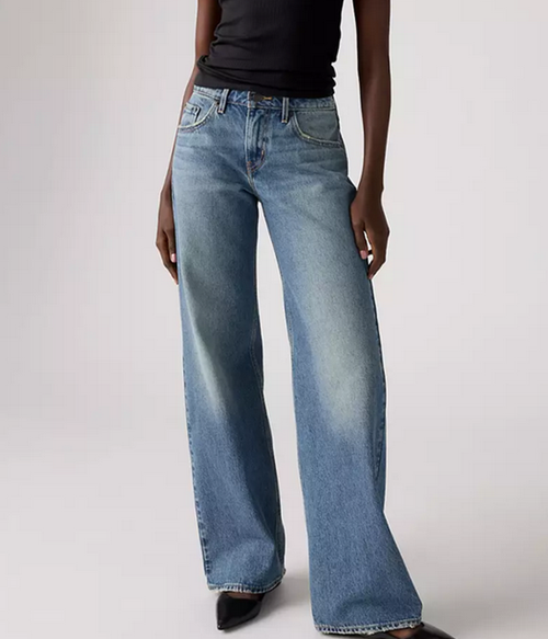 Womens Low Loose in Rescued City