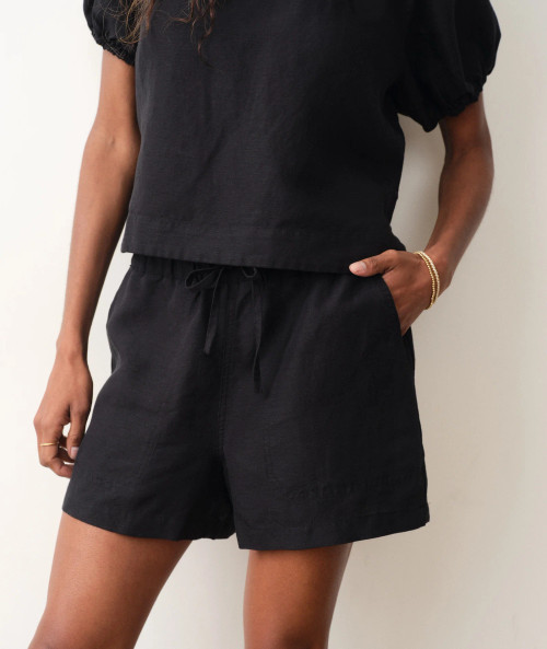 Womens Linen Drawstring Short in Black