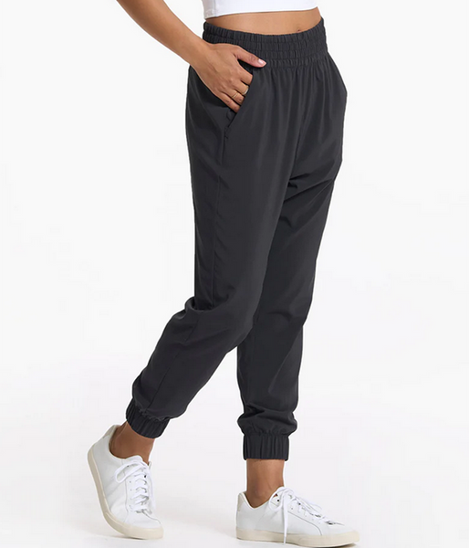 Womens Villa Jogger