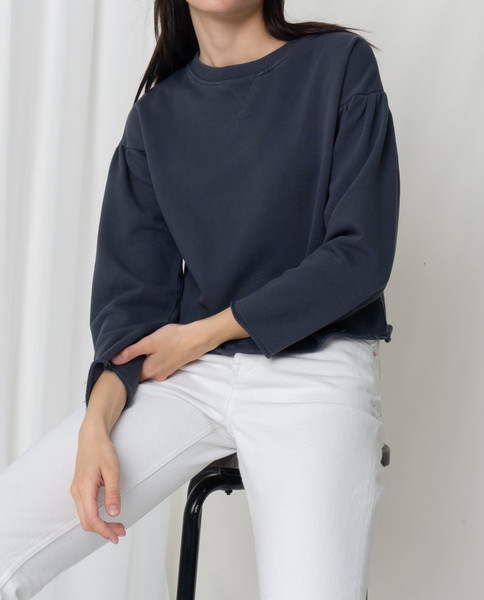 COMUNE Edith Long Sleeve Crewneck