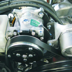 Vintage Air Sanden/R-4 Multi-Groove Conversion Bracket with Adapter Bracket for Tall Valve Covers 141818