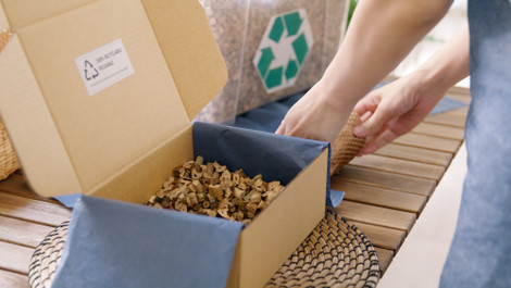 5 E-commerce Packaging Tips That Will Save You Money