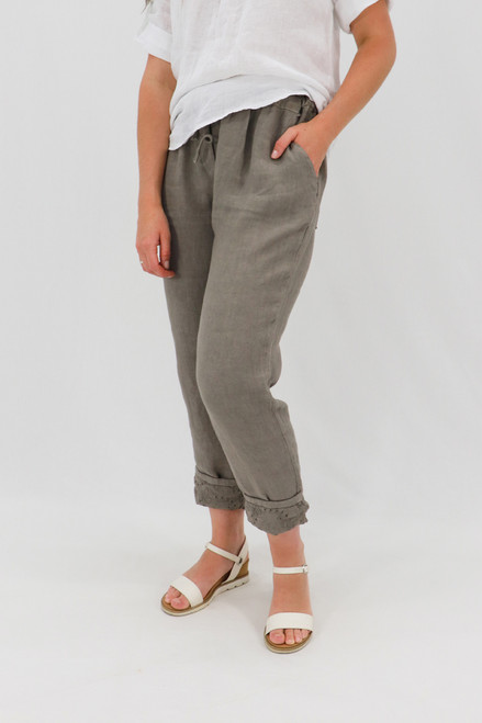 Roberta Eyelet Casual Trouser - Cocoa