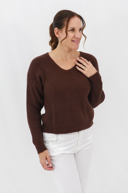 Mattea Ribbed V-Neck - Chocolate