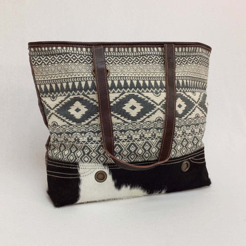 BACKYARD - Aztec Collection