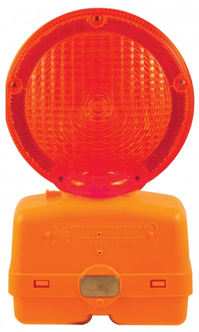 Red Barricade Light w/ Photocell - Lens: Red 747P-R   Safety Supplies Canada