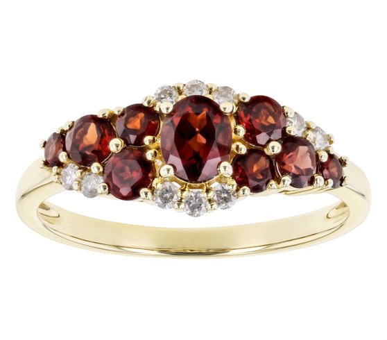 garnet and diamond cluster ring in 14k yellow gold