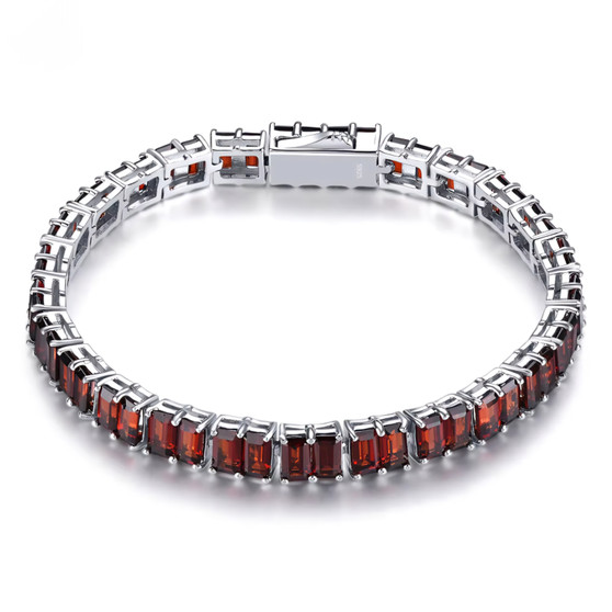 Emerald-cut-garnet-bracelet-stock-GGC654