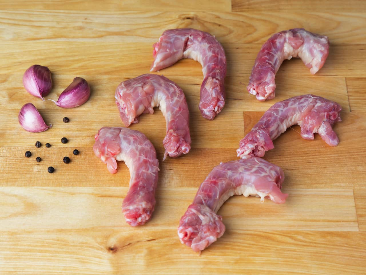 Chicken Necks Grow & Behold Kosher Pastured Meats