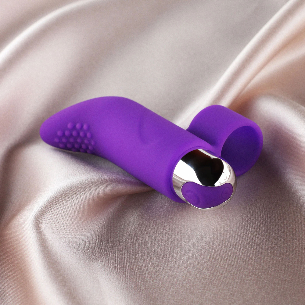 Brook 10 Modes Bullet Vibrator With Finger Accessorie Purple