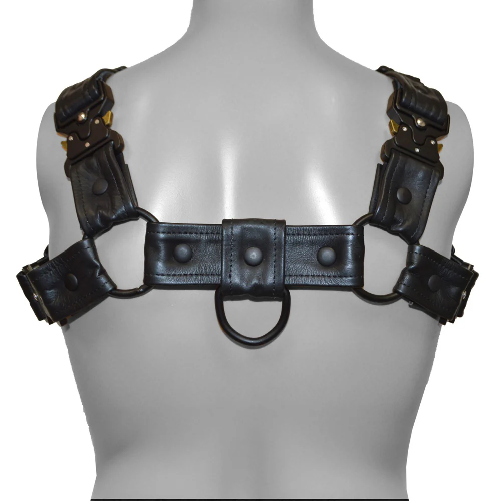 Prowler RED Bull Harness Black with Metal Fittings XL