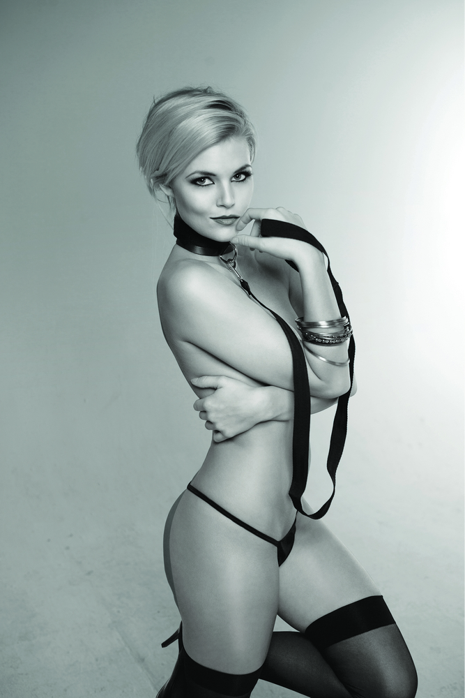 Sportsheets Sex & Mischief Fetish Leash & Collar - Black