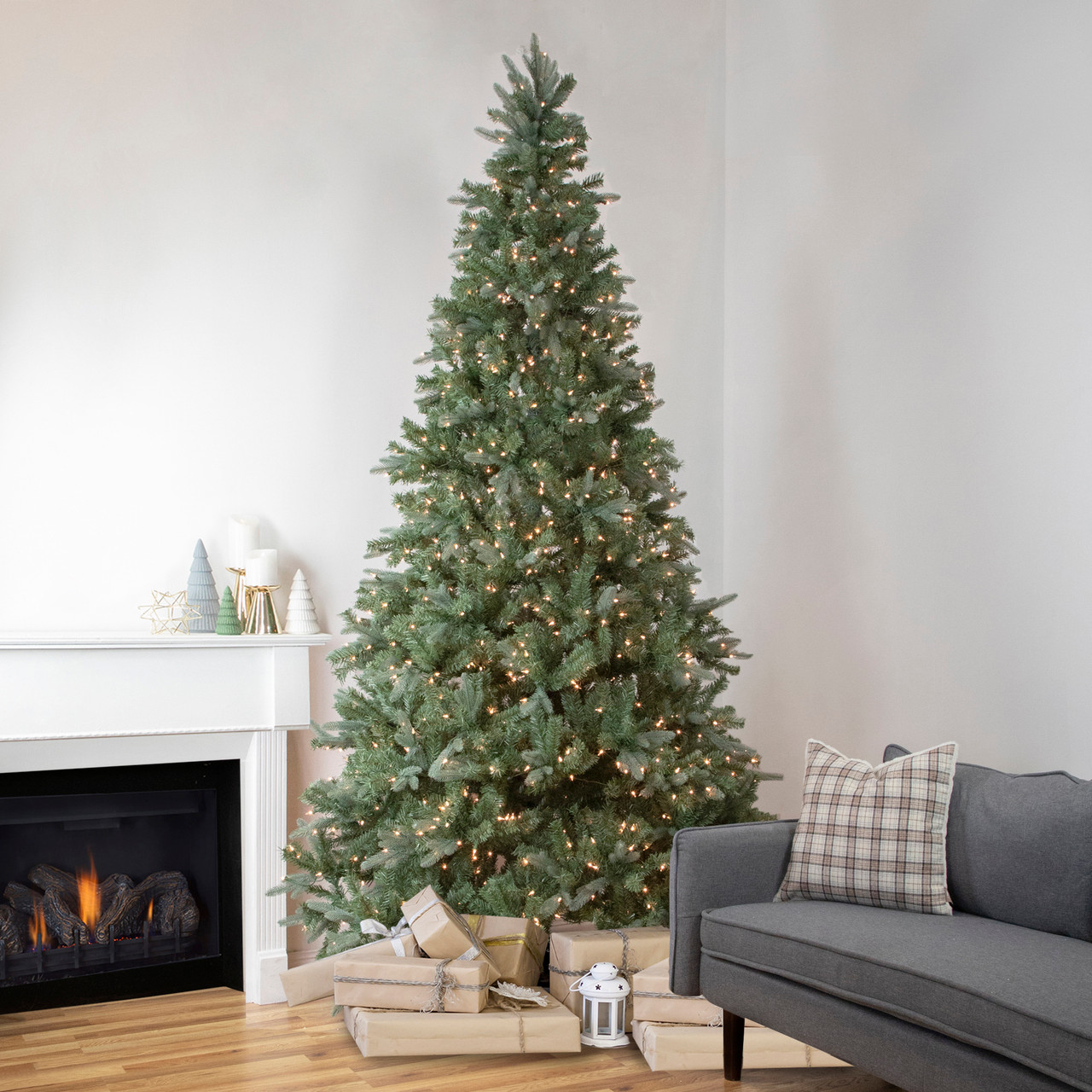 Fraser Fir Christmas Tree Artificialnull