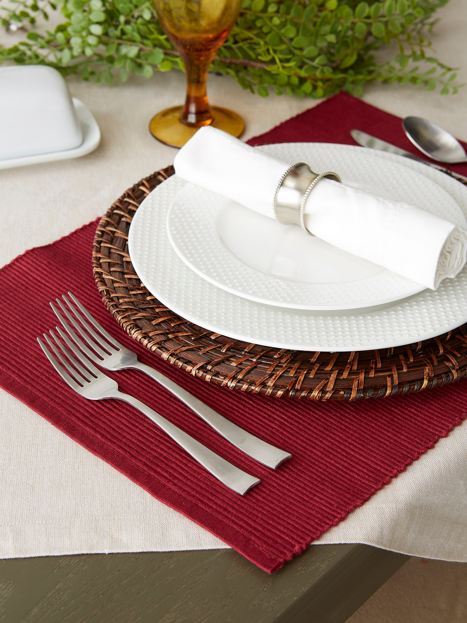 Set of 6 Wine Red Ribbed Placemats 19” x 13" Christmas Central