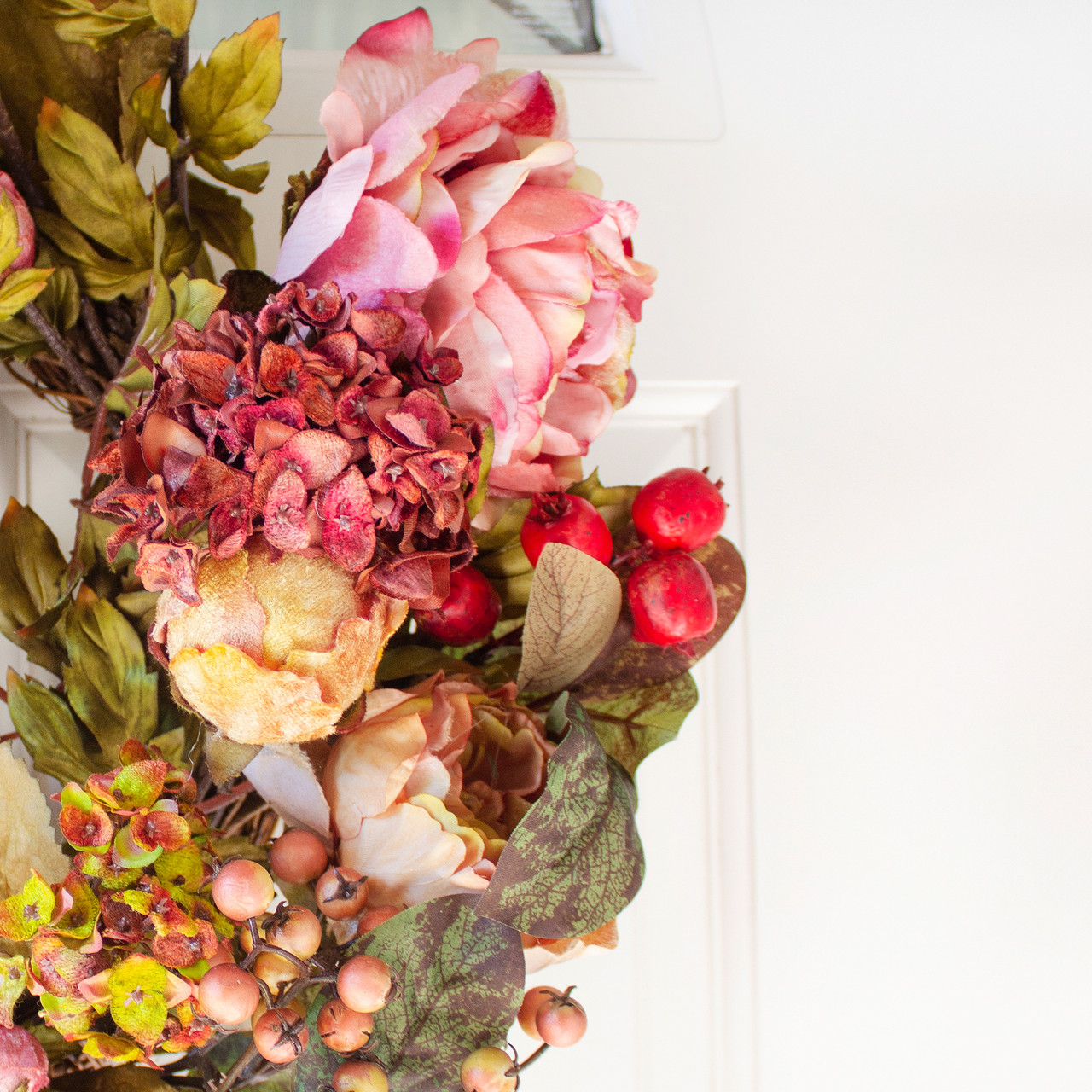 PINK HYDRANGEA WREATH - 24
