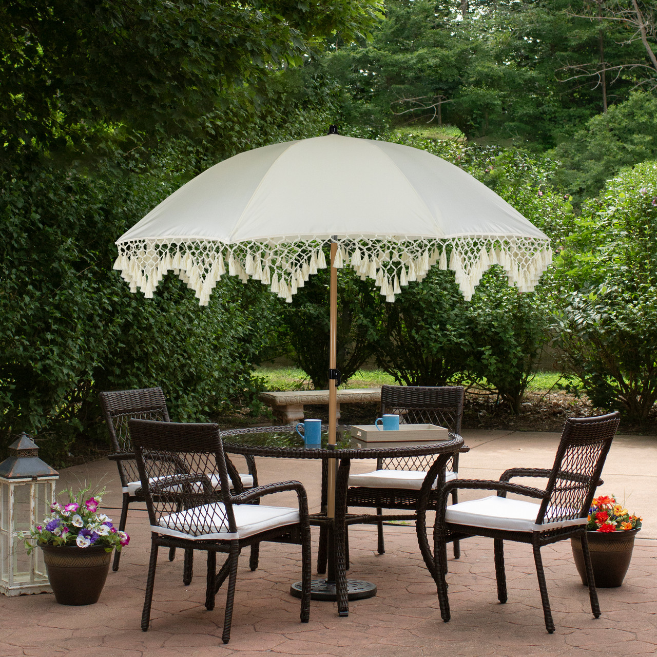 christie brinkley patio umbrella When it comes to effortless glamour, indoors or out, Christie Brinkley  knows exactly how to deliver. Her new garden and home collection with HSN  is designed to elevate your outdoor oasis, bringing