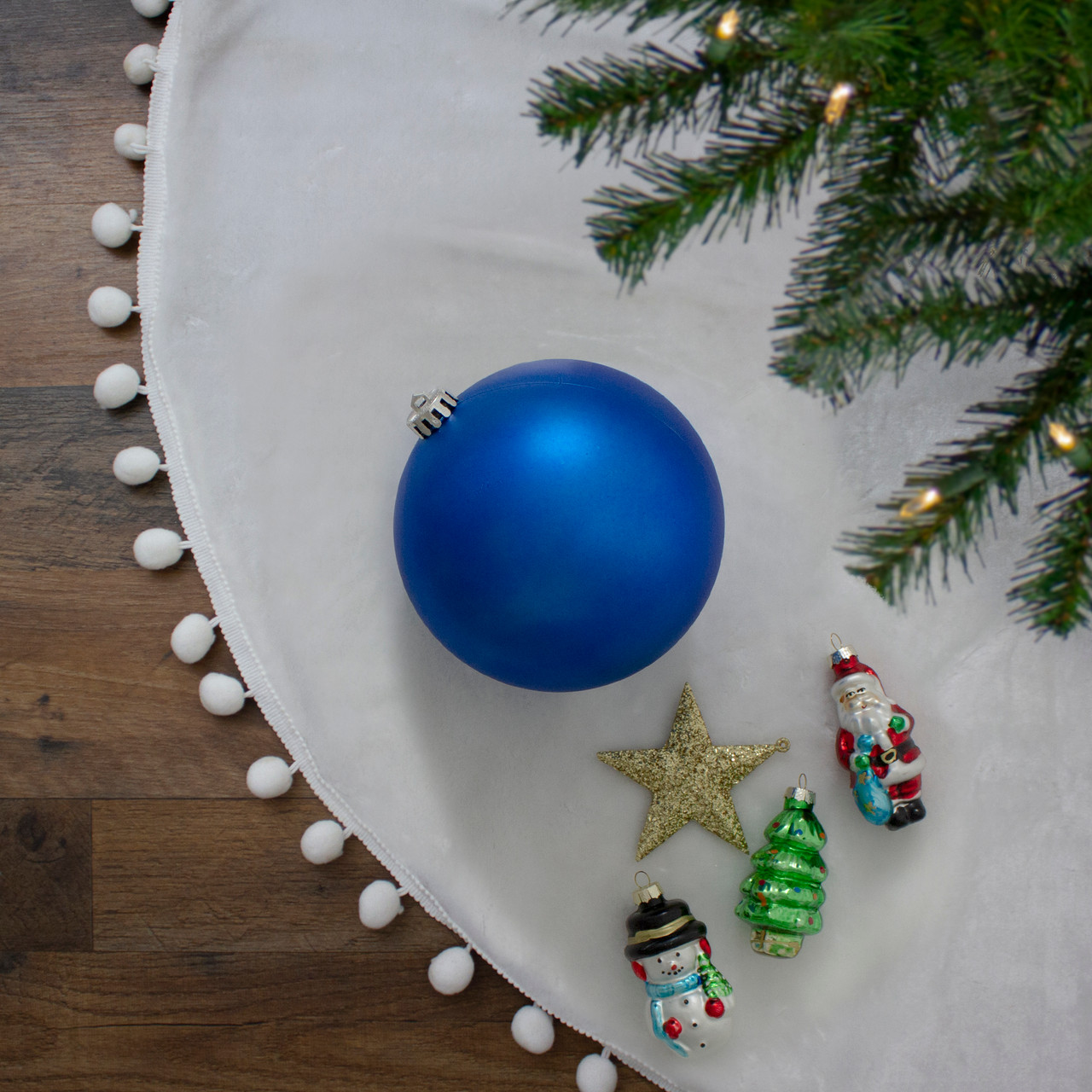 White Pom Pom Christmas Tree 