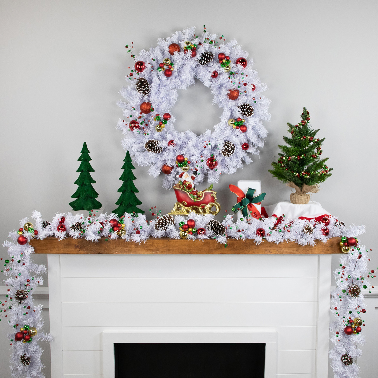 Northlight 100' x 10 Commercial White Canadian Pine Artificial Garland