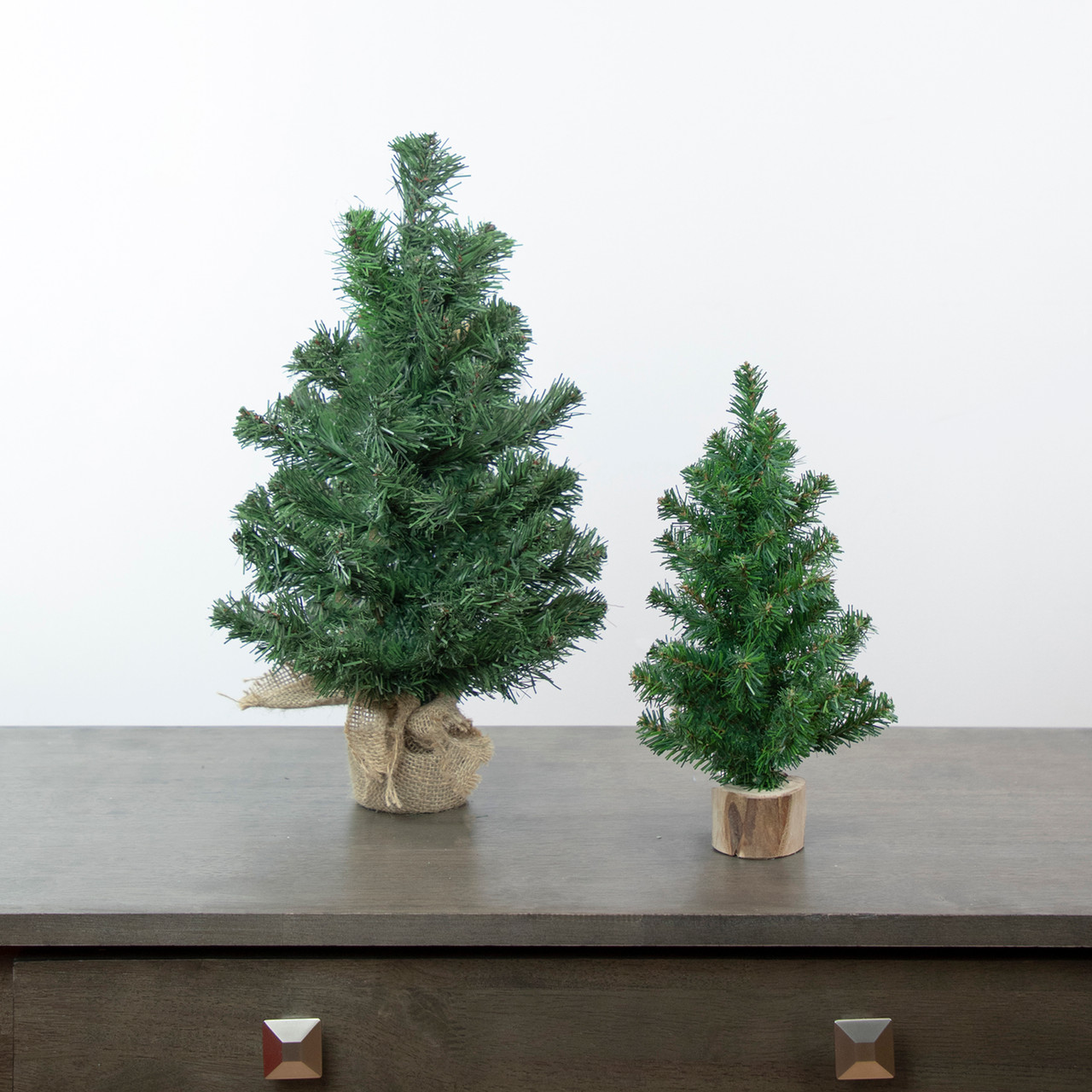 Mini Christmas Pine Artificial Christmas Trees with Burlap Base