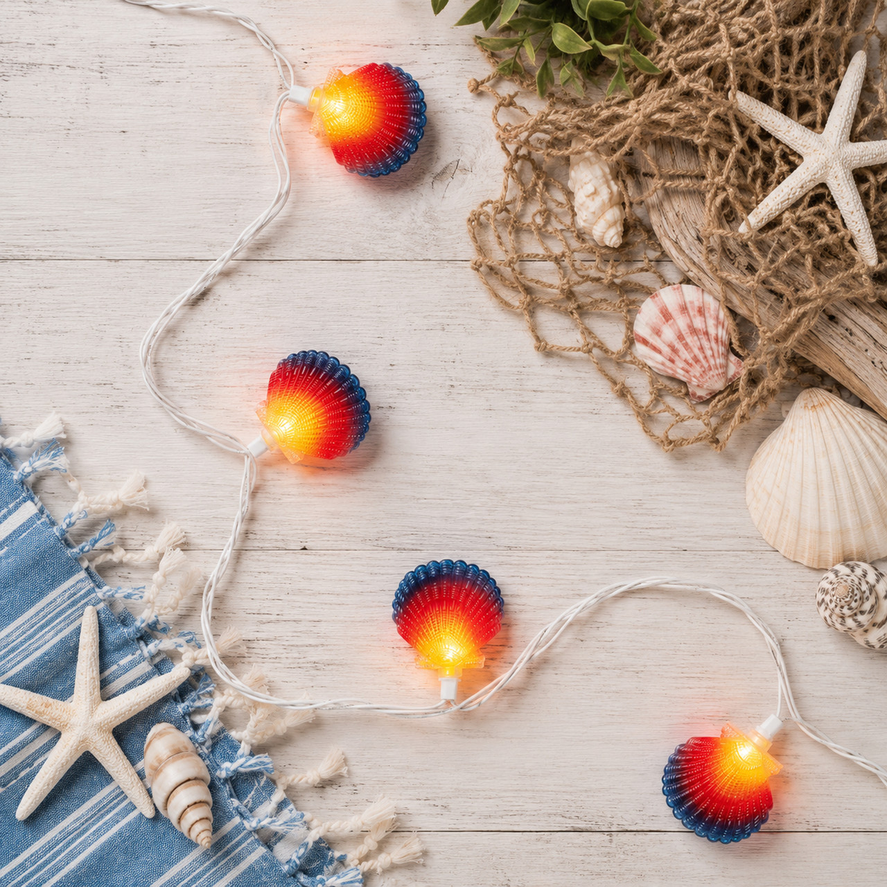 Seashell Indoor Outdoor Patio Light Set - Multicolor - 7.5' White