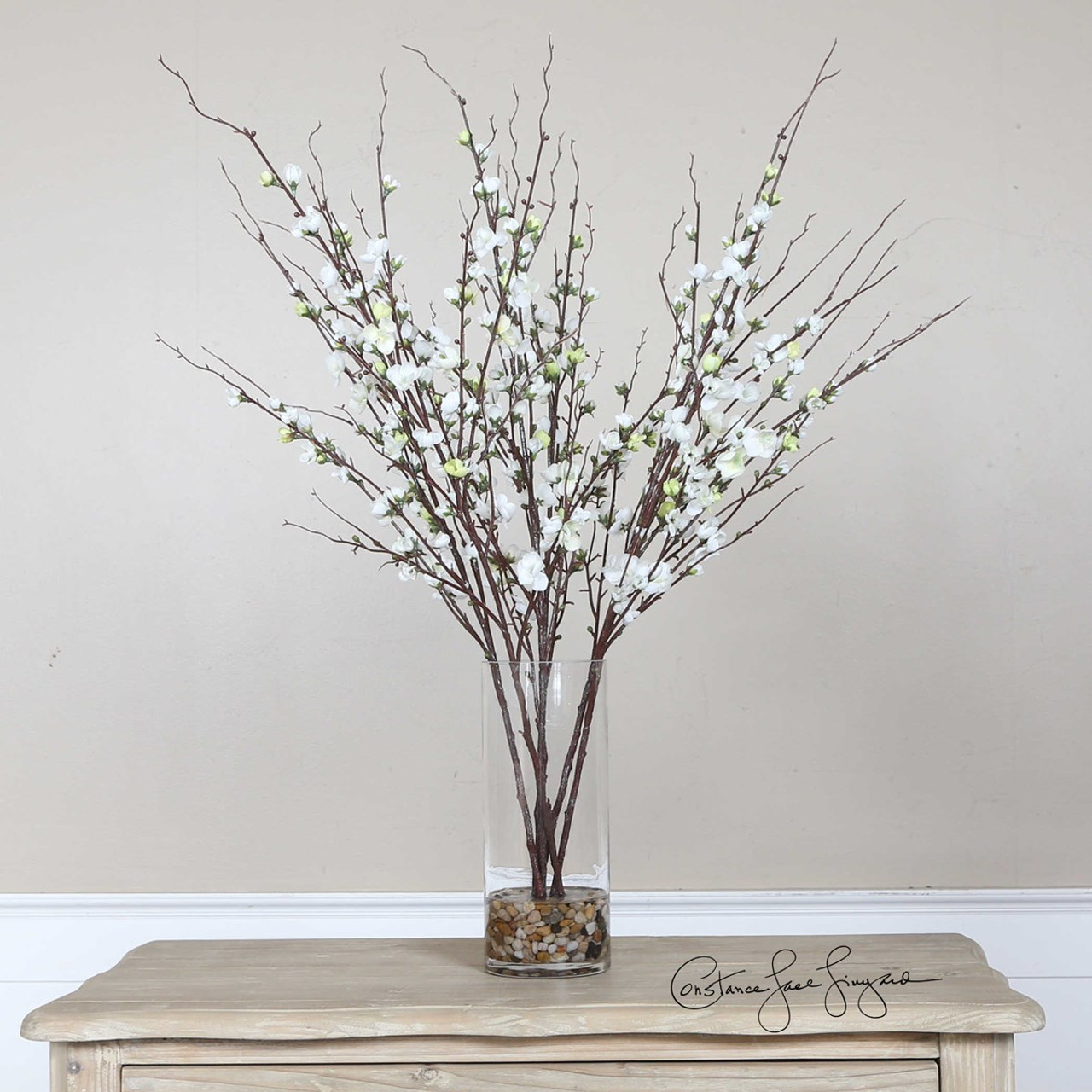 36 Quince Blossoms Silk With Glass Vase Centerpiece Decoration