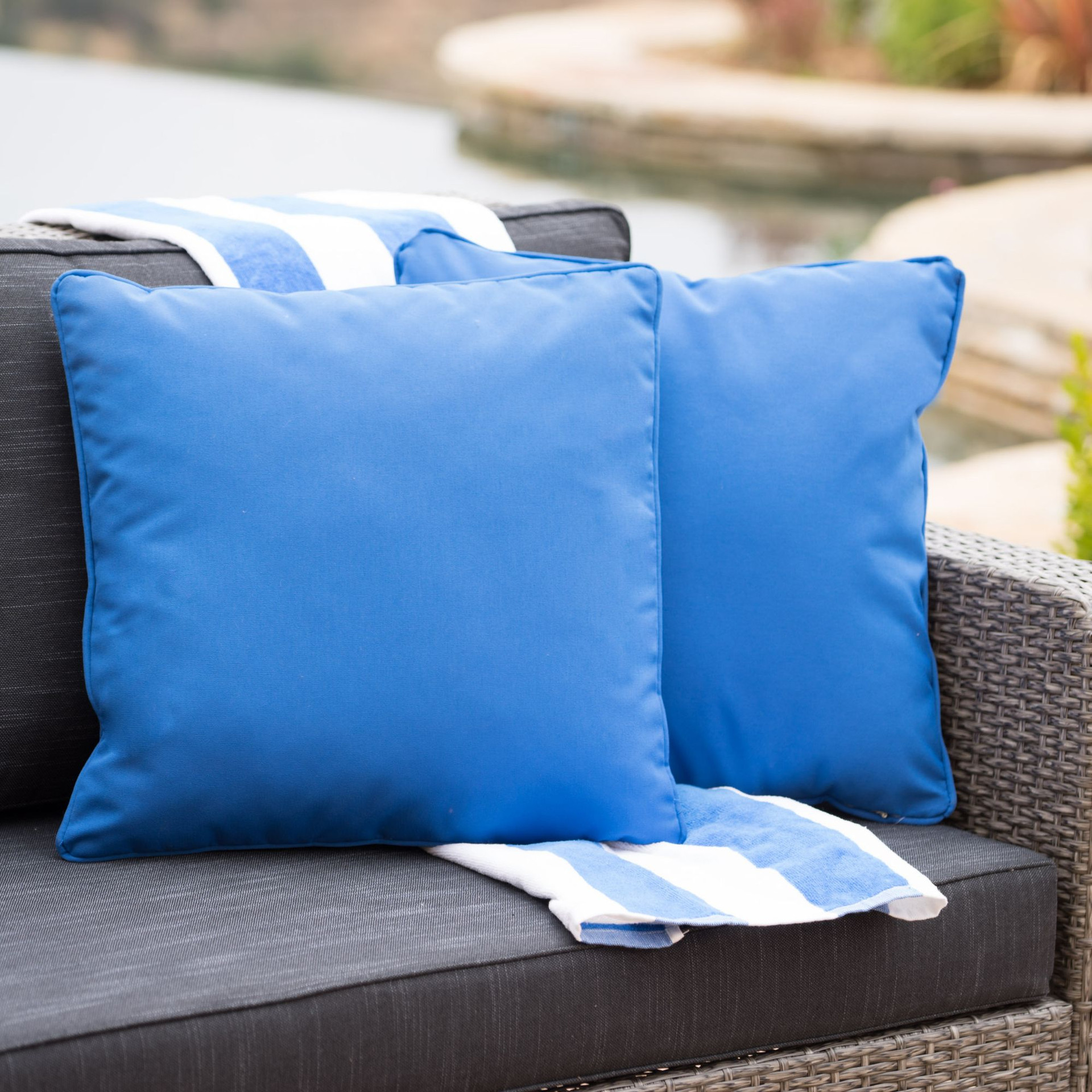 Blue Outdoor Throw Pillowsnull