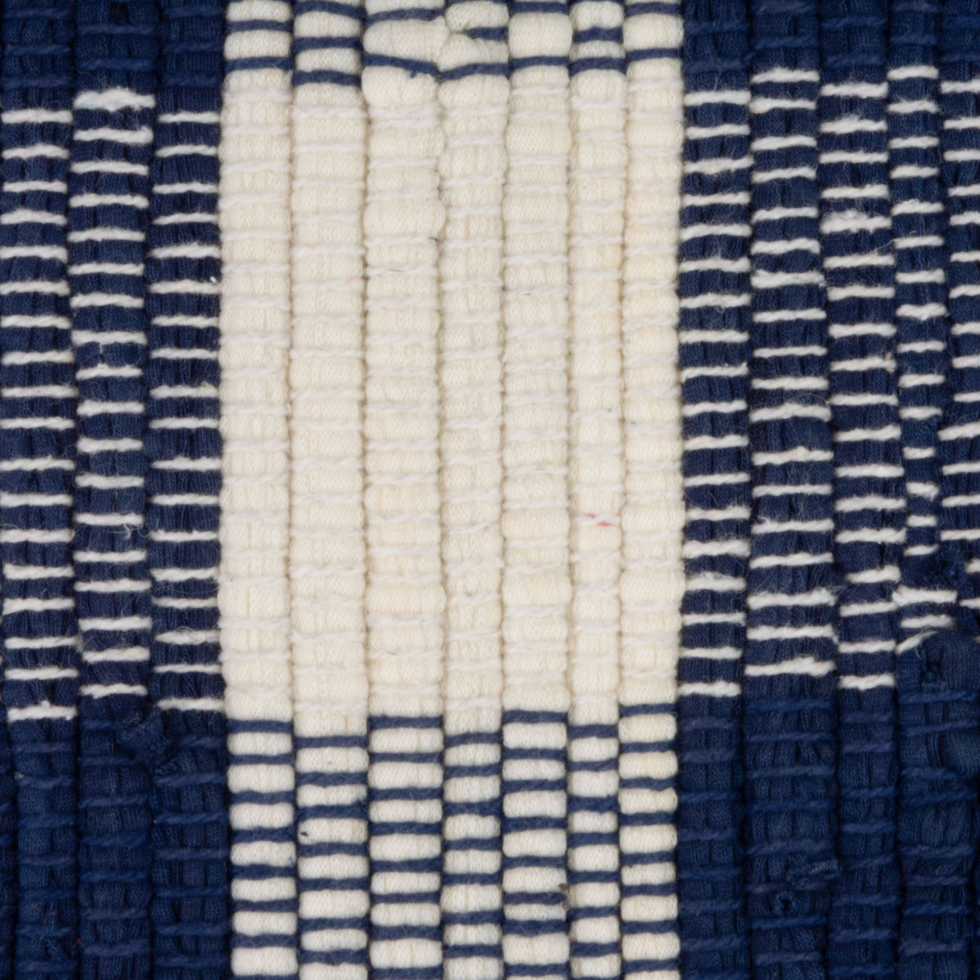 26" x 40" Buffalo Checkered Navy Blue & Cream White Rectangular Rag Rug