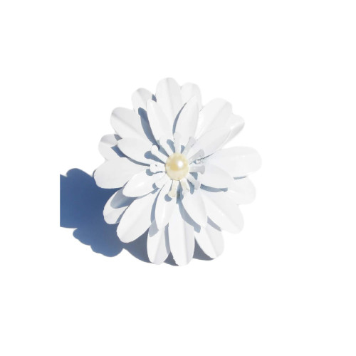 Pearl Floral Napkin Rings - 3" - White - Set of 4 - IMAGE 1